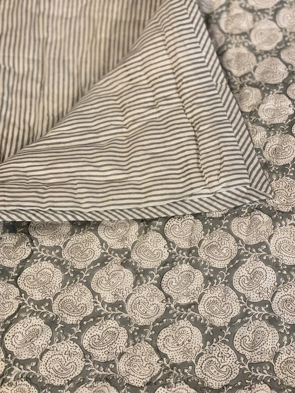 Block Print Quilt - Grey Paisley