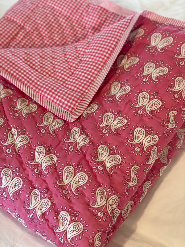 Block Printed Quilt - Pink Paisley