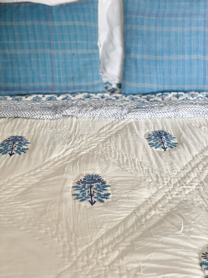 Block Print Quilt - Sky Blue Motif