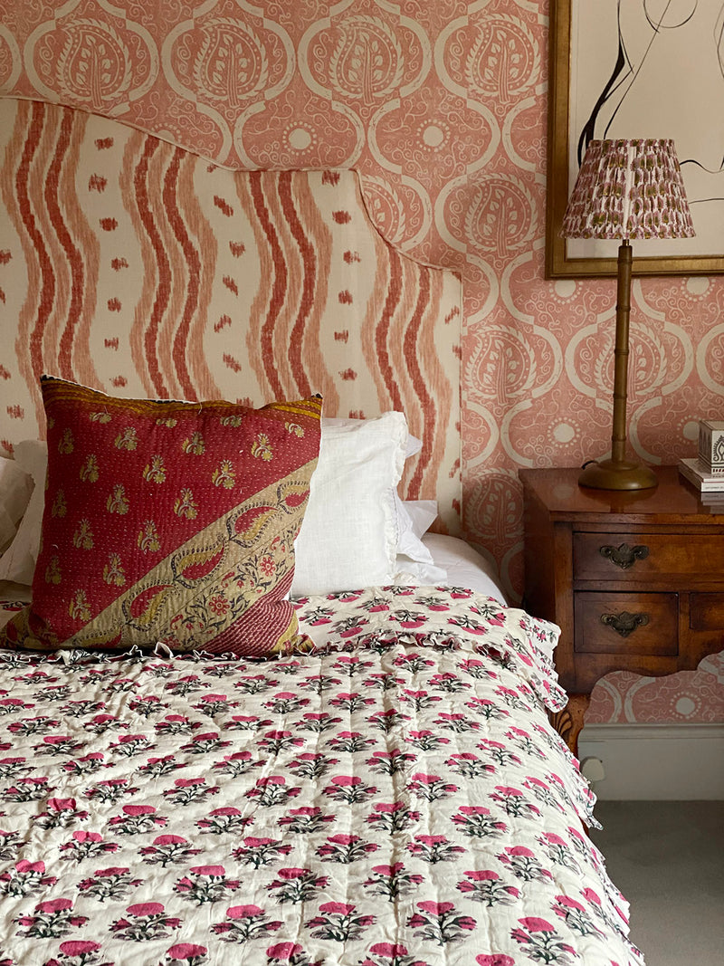 Frill Eiderdown - Pink & Grey Floral