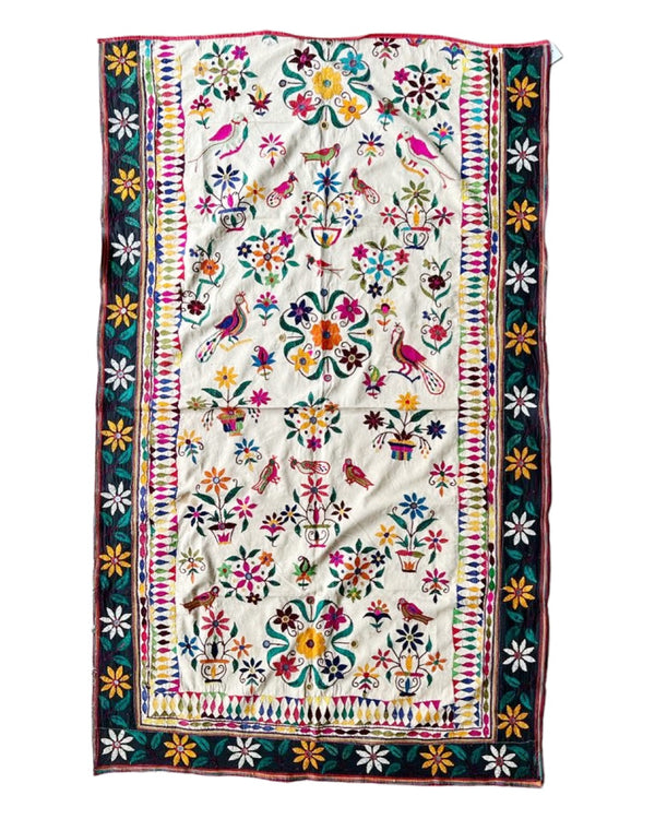 ANTIQUE INDIAN EMBROIDERY 4