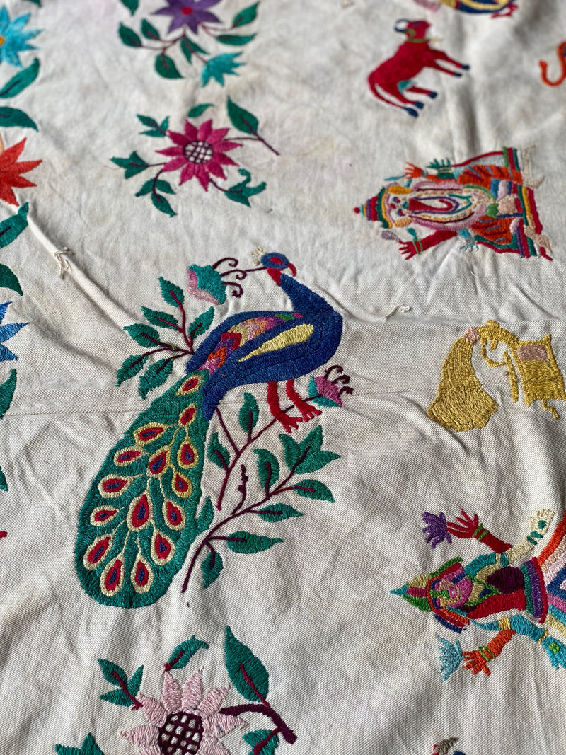 ANTIQUE INDIAN EMBROIDERY 2