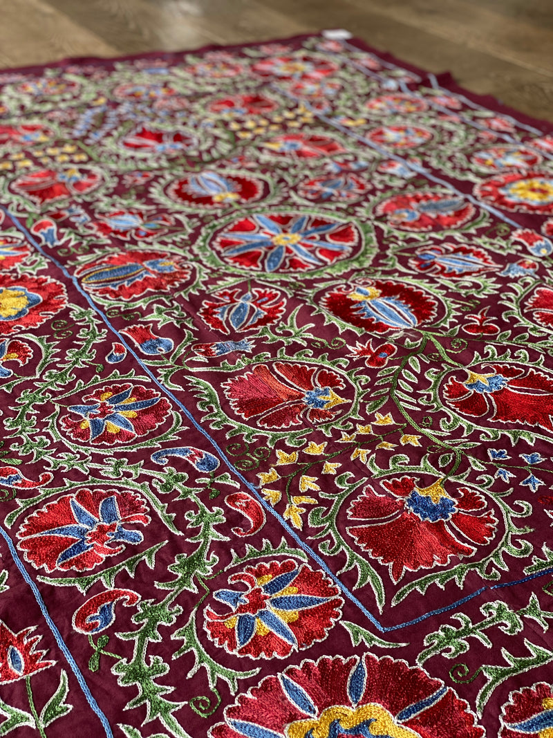 SILK SUZANI - DARK RED FLORAL